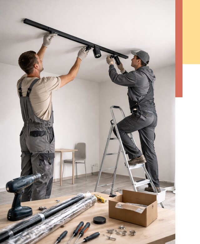 Установка трековых светильников в натяжной потолок в Каспийске от 4276 руб. | ОТДЕЛОЧНИК-Ксп